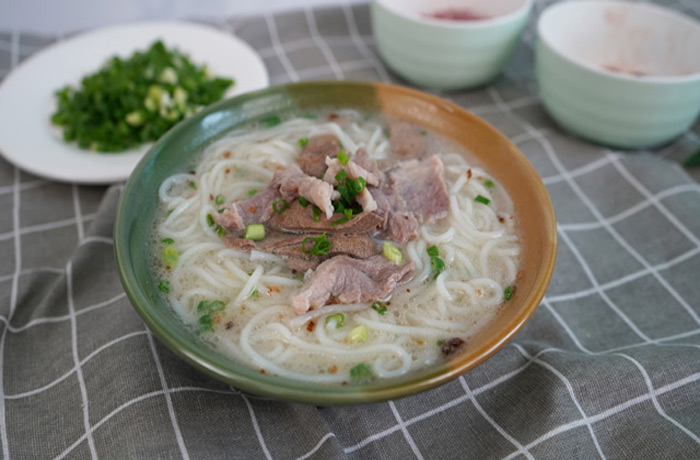 延津原味汤粉王培训